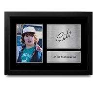 HWC Trading Gaten Matarazzo Strange Hawkins Thing Dustin Henderson Cadeaux Imprimé Signé Autographe Photo pour les fans d’émissions de télévision - A4 Encadré