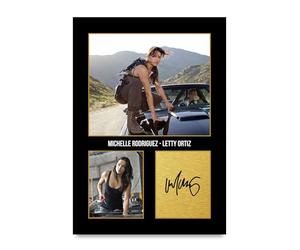 HWC Trading Michelle Rodriguez The Fast and Furious Letty Ortiz Cadeaux Imprimé Signé Autographe Photo pour les fans de cinéma - A4 Impression Uniquement (ID-005906)