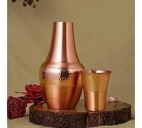 HYGGE Carafe de chevet en cuivre pur avec gobelet, pichet d'eau de 1,4 L pour la maison, le yoga et les bienfaits pour la santé ayurvédique - 1,4 l