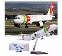 HZCVSG Tap Airline A330 avec Roues lumières 19,5 "Aircraft assemblé modèle Avion Passager Simulation décoration de Cadeau Civil (Normal)