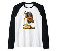I Find Hidden Assets Accountant Dog Humor Manche Raglan