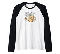 I Run on Caffeine & Cynicism Funny Coffee Lover Design Manche Raglan
