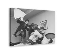 IADNG Poster sur toile The Beatles Pillow Fight - Impression sur toile - 30 x 45 cm