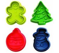 Ibili 733100 Lot de 4 emporte-pièces avec poussoir Noël