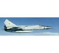 ICM 72175 - 1:72 MiG-25 Bm, Soviet Grève Avion - Neuf