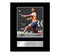 Iconic Pics Photo dédicacée encadrée de Rafael Nadal