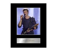 Iconic pics Photographie dédicacée et encadrée de Shawn Mendes, Affiche N° 2