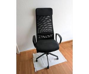 IKEA Markus Chaise de Bureau : réglez la Hauteur et l'angle de Cette Chaise pour Que Votre journée de Travail se sente à l'aise (Gris foncé)
