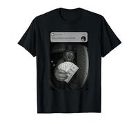 Il y a du Mouvement à Votre Porte d'entrée Alpha Wolf T-Shirt
