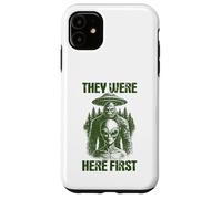 Ils étaient là : Premier OVNI Extraterrestre rétro Cryptid Bigfoot Coque pour iPhone 11