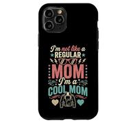 I'm Not Like A Regular Mom I'm A Cool Mom Retro Edgy Coque pour iPhone 11 Pro