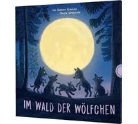 Im Wald der Wölfchen: Fünf niedliche Wolfswelpen erleben ihren ersten Lebensmonat