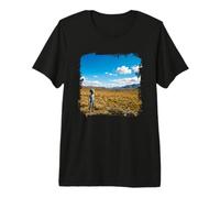 Image mystérieuse de Rencontre à Distance en Champ Ouvert avec Une Figurine Extraterrestre T-Shirt Haut de Gamme