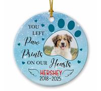 Image You Left Paw Prints On Our Hearts Décoration en céramique de Noël 2025, nom personnalisé empreintes de pattes de chien, décorations de Noël souvenir pour animaux de compagnie, souvenir en