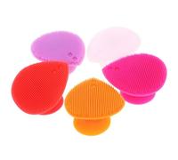IMIKEYA 5pièces Brosse de Bain Silicone Forme de Cœur pour Douce Brosse de Massage Multifonction Nettoyage Visage et Chevelu Texture Souple Design Suspendu Pratique Couleur Aléatoire