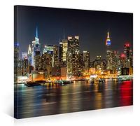 Impression Giclée sur Toile en Grand Format - ILLUMINATED MANHATTAN NEW YORK - 100x75cm - Photo sur Toile de Tendue sur Châssis en bois - Tableau Artistique Contemporain - Image Déco d'Art Murale Prêt à Accrocher
