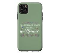 in a Field of Roses She is a Wildflower Hummingbird Flower Coque pour iPhone 11 Pro Max