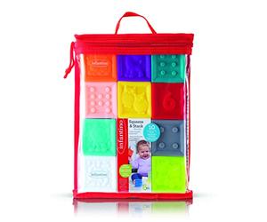 Infantino Squeeze and Stack Set de cubes - 10 cubes souples colorés et doux avec des chiffres, des animaux et des formes pour l'exploration sensorielle et les premières aptitudes à empiler Multicolore