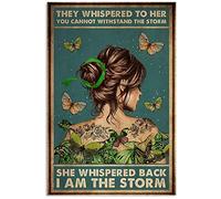 Inga Poster mural en métal avec papillon vert « They Whispered To Her » - 20,3 x 30,5 cm