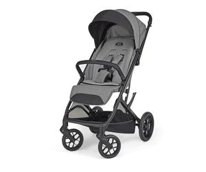 Inglesina Maior Poussette Compacte et Légère 7,9 kg, Grandes Roues avec Suspensions, Assise Large All Season, Pliage à Une Main, Capote UPF 50+, jusqu’à 22 kg, Canyon Grey