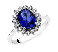 Inmaculada Romero IR Bague Bague en or blanc 18 carats sertie d'un saphir de diffusion de 9 x 7 mm (2,47 ct) et de diamants de laboratoire de 0,52 ct (VS2 G) mesurant 14 x 12,5 mm.
