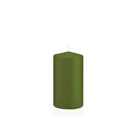 innaGLAS Bougie cylindrique Maeva, Vert Olive, 13cm, Ø7cm, 52h - Made in Germany - Bougie Votive