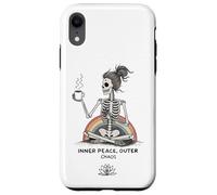 Inner Peace Outer Chaos Squelette Café Halloween Yoga Coque pour iPhone XR