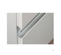 Inox look 197 mm-La poignée intégrée Grada fait partie des « poignées cachées » de Viefe®. Elle s’insère sur les portes et les