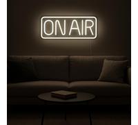 Inscription néon blanc sur air mural usb