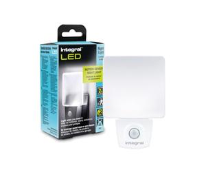 Integral LED Luz nocturna enchufable con sensor de movimiento | Encendido/apagado automático | Luz tenue | Transparente | Ideal para dormitorios, pasillos, escaleras y habitaciones infantiles