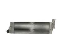 Intercooler NISSENS 96728
