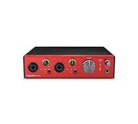 Interface audio Focusrite Clarett+ 2Pre alimentée en USB-C pour la production musicale, avec deux préamplis de niveau professionnel et de puissantes sorties casques/entrées instruments haute fidélité