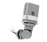 Interrupteur de contrôle automatique de la lumière photoélectrique conçu pour les lampadaires extérieurs avec boîtier IP54 résistant aux intempéries et fonction de retard pour éviter les fausses