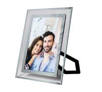 Intirilife Cadre photo en verre Argent - 15x10 cm Photos et images - Pour photos de bébé, photos de famille, photos de mariage - Cadeau approprié pour les occasions spéciales