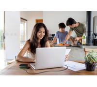 IPEVO VC-A10 USB Speakerphone compact avec son haute qualité et une portée étendue.