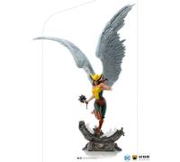 Figurine Falcon Girl échelle