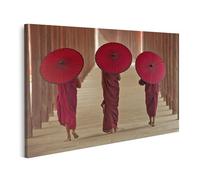 islandburner Image sur toile Moines sous des parapluies rouges Marcher Photos murales Poster