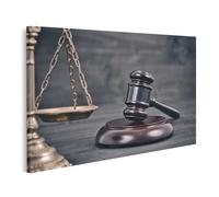 islandburner Image sur toile représentant un marteau de juge et une balance, une salle d'audience, une image symbolique
