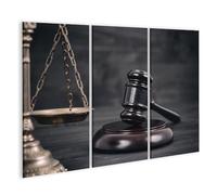 islandburner Image sur toile représentant un marteau de juge et une balance, une salle d'audience, une image symbolique
