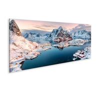 islandburner Impression sur toile Panorama Village d'hiver dans le fjord au coucher du soleil avec montagnes enneigées - Toile 120 x 40 cm