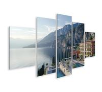 islandburner Prime Image sur toile Hôtel au bord du lac dans les montagnes avec piscine et chaises longues