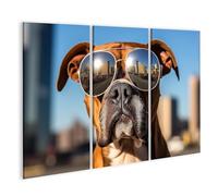 islandburner Tableau sur toile Cool Boxer Chien portant des lunettes de soleil miroir devant paysage urbain Images murales Poster