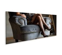 islandburner Tableau sur toile élégant avec jambes dans des bas noirs sur chaise en velours - Panorama