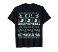 It's a Christmas Miracle Didn't Quit My Job Funny Employee T-Shirt