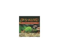 It's Alive! What All Life Needs And The Common Characteristics Of All Life As We Know It Grade 6-8 Life Science