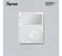 ITZY MOTTO (Photobook B Ver.) (CD) with Book