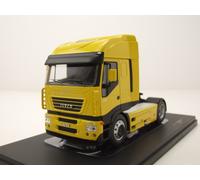 Iveco Stralis Tractor 2002 Jaune Modèle Réduit 1:43 Ixo Models