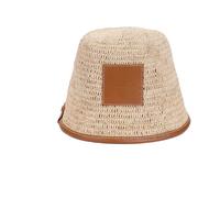 Jacquemus - Chapeau Bob en Cuir Marron avec Visière - Femme - Accessoires - Brun - Taille: 62 CM