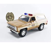 JADA 31111 Stranger Things Hopper's Chevy K5 Blaze del 1980 1:24 Modellino