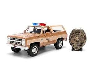 JADA TOYS - CHEVROLET K5 Blazer + Badge - Stranger Things 1980 - 1/24
